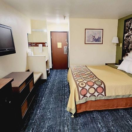 Super 8 By Wyndham Rawlins Wyoming Motel Dış mekan fotoğraf