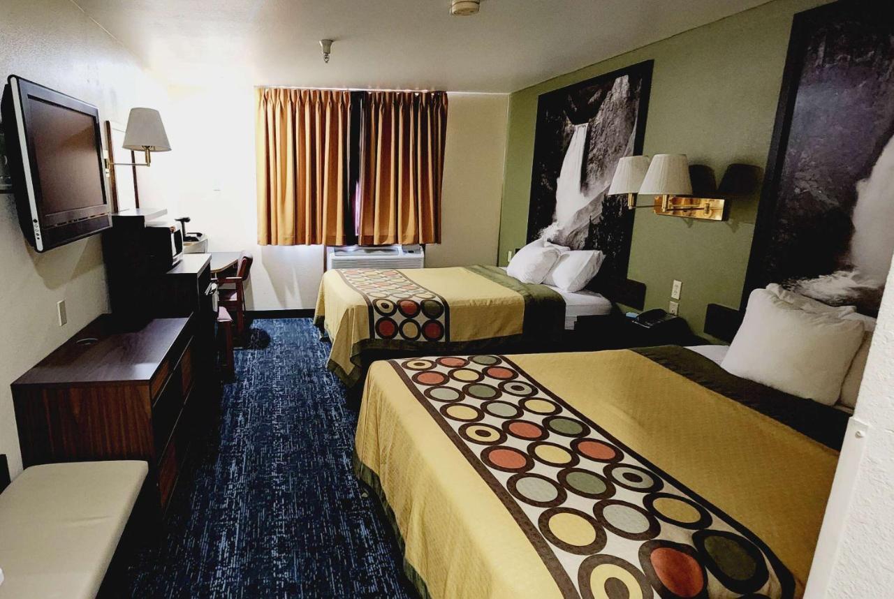 Super 8 By Wyndham Rawlins Wyoming Motel Dış mekan fotoğraf